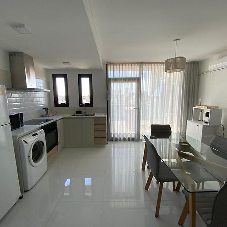 Departamento - Piso 16 Apartment Neuquen Ngoại thất bức ảnh